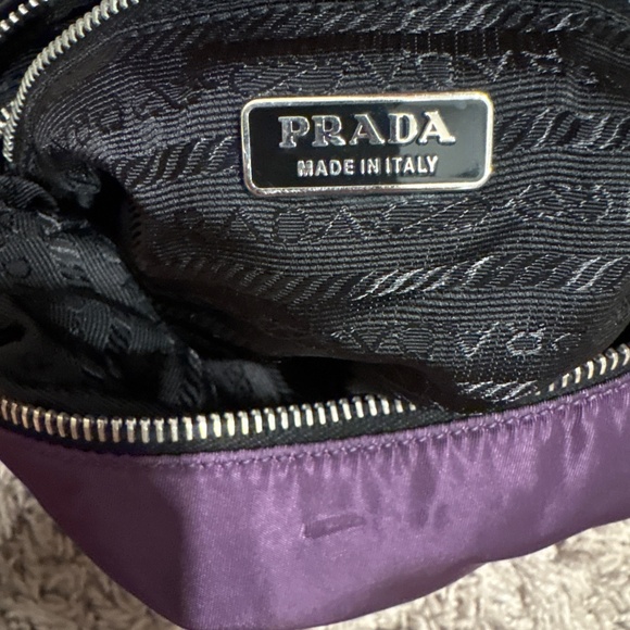 Prada bag - Picture 7 of 10